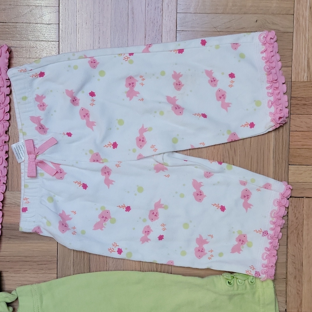 Gymboree lot of 2 Matching shirt & pants sets - like new - Picture 3 of 6